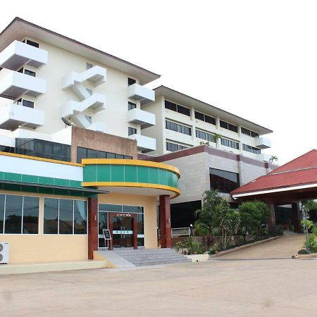 Jp Emerald Hotel Yasothon Exterior foto