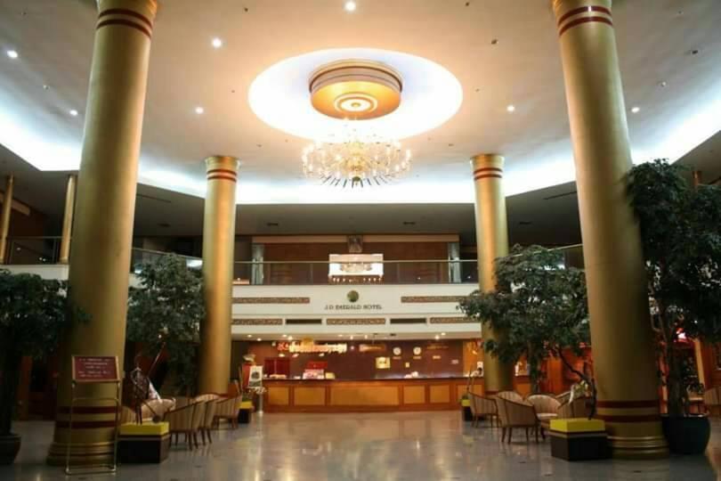 Jp Emerald Hotel Yasothon Exterior foto